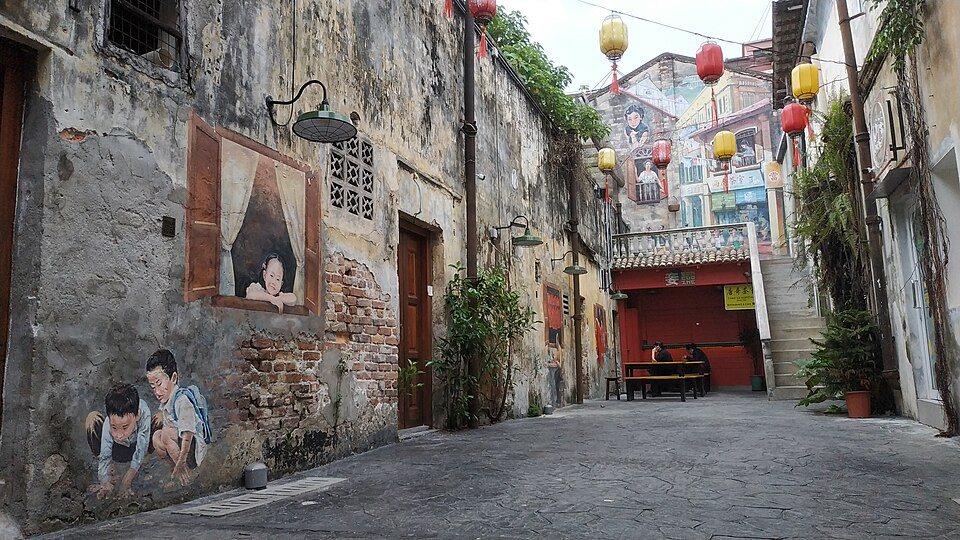 Restored shophouses and the lane at Kwai Chai Hong.